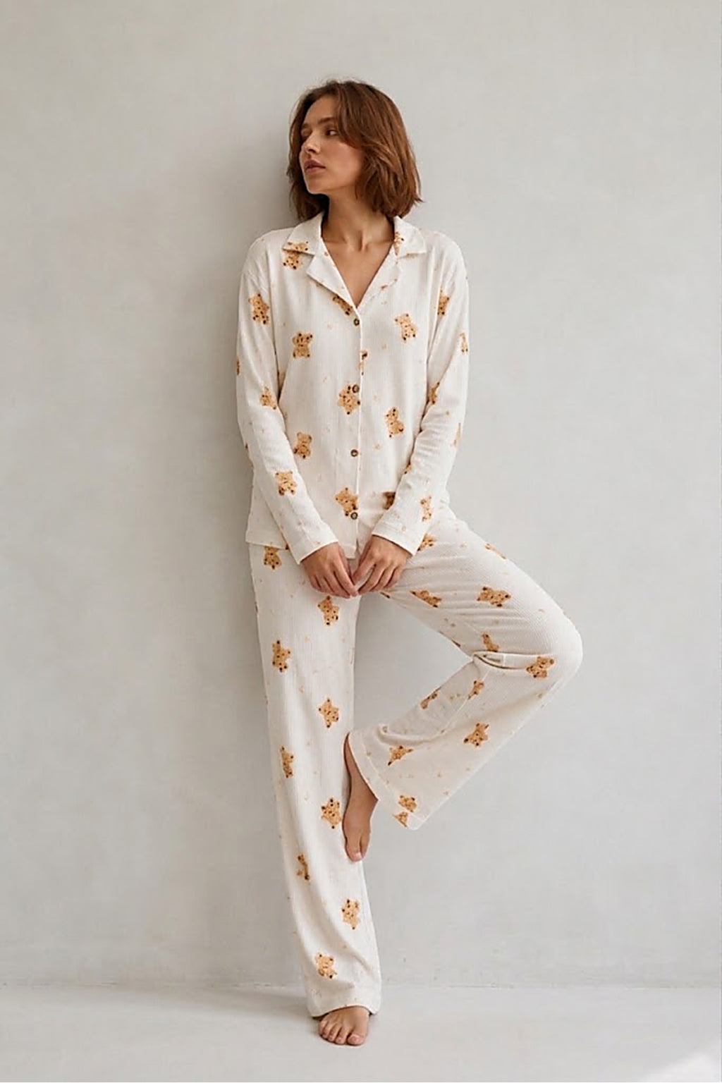Kadın Gömlek Yaka Düğmeli Gece Giyimi Beyaz Pijama Takımı