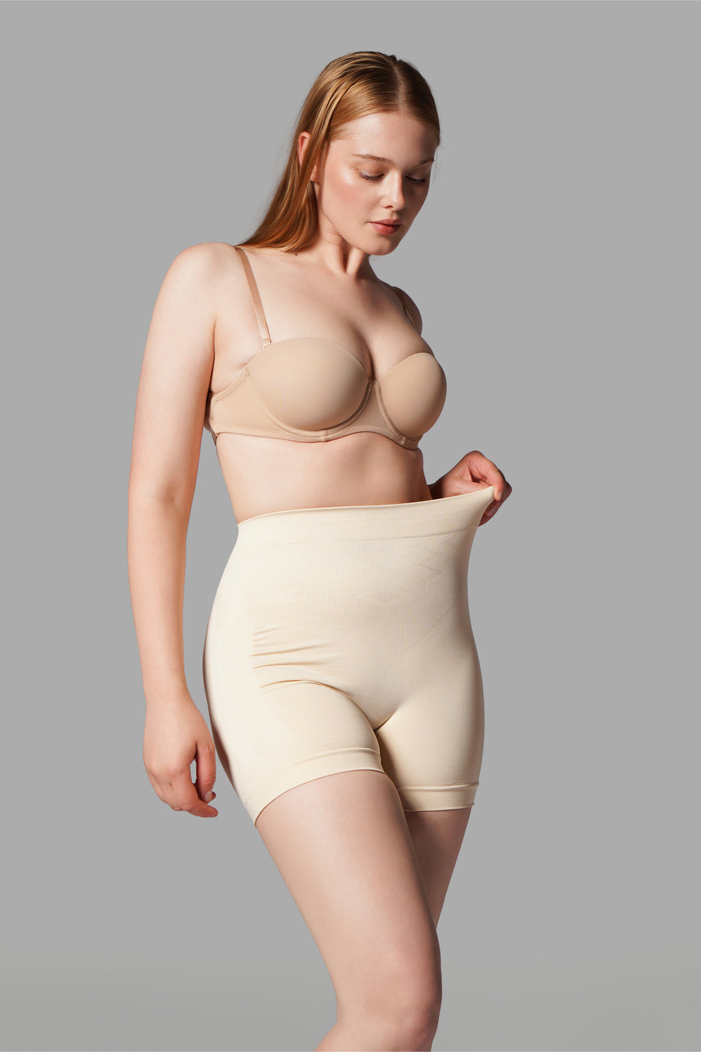 Push Up Seamless Dikişsiz Popo Şekillendirici Kısa Paçalı Korse 2064 Bej