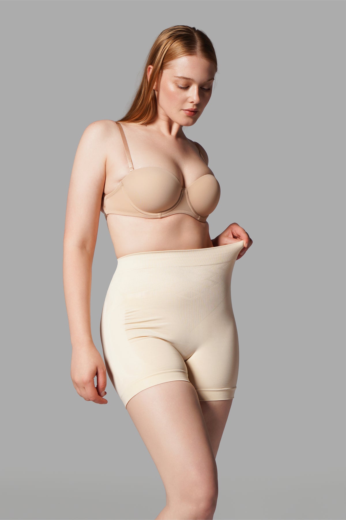 Push Up Seamless Dikişsiz Popo Şekillendirici Kısa Paçalı Korse 2064 Bej