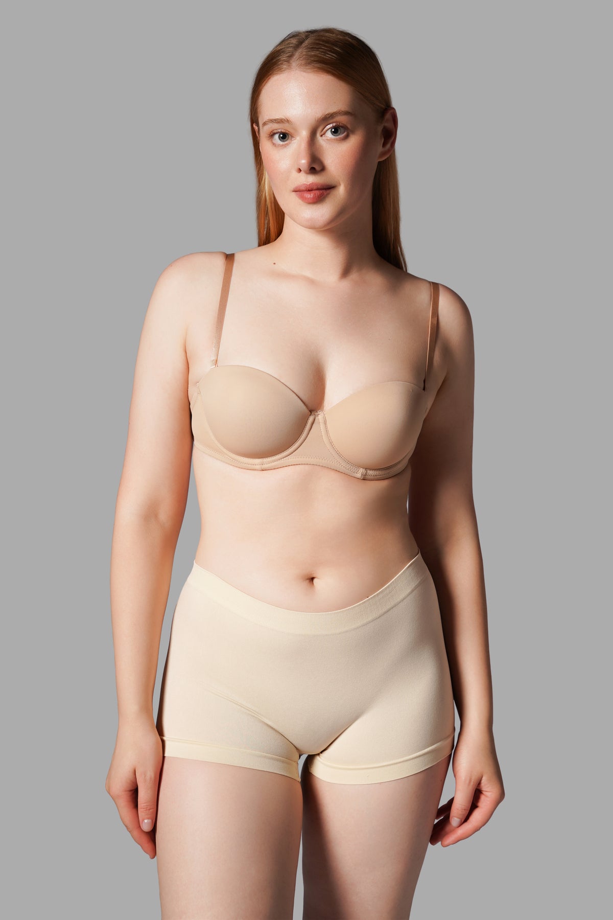 KADIN BOXER Toparlayıcı İz Yapmayan Seamless Örme BOXER 2001 Bej