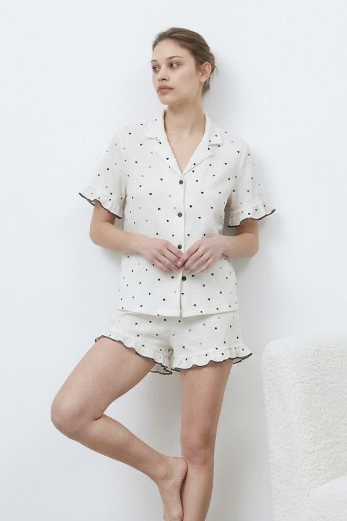 Kadın Premium Fırfırlı Beyaz Pijama Takımı