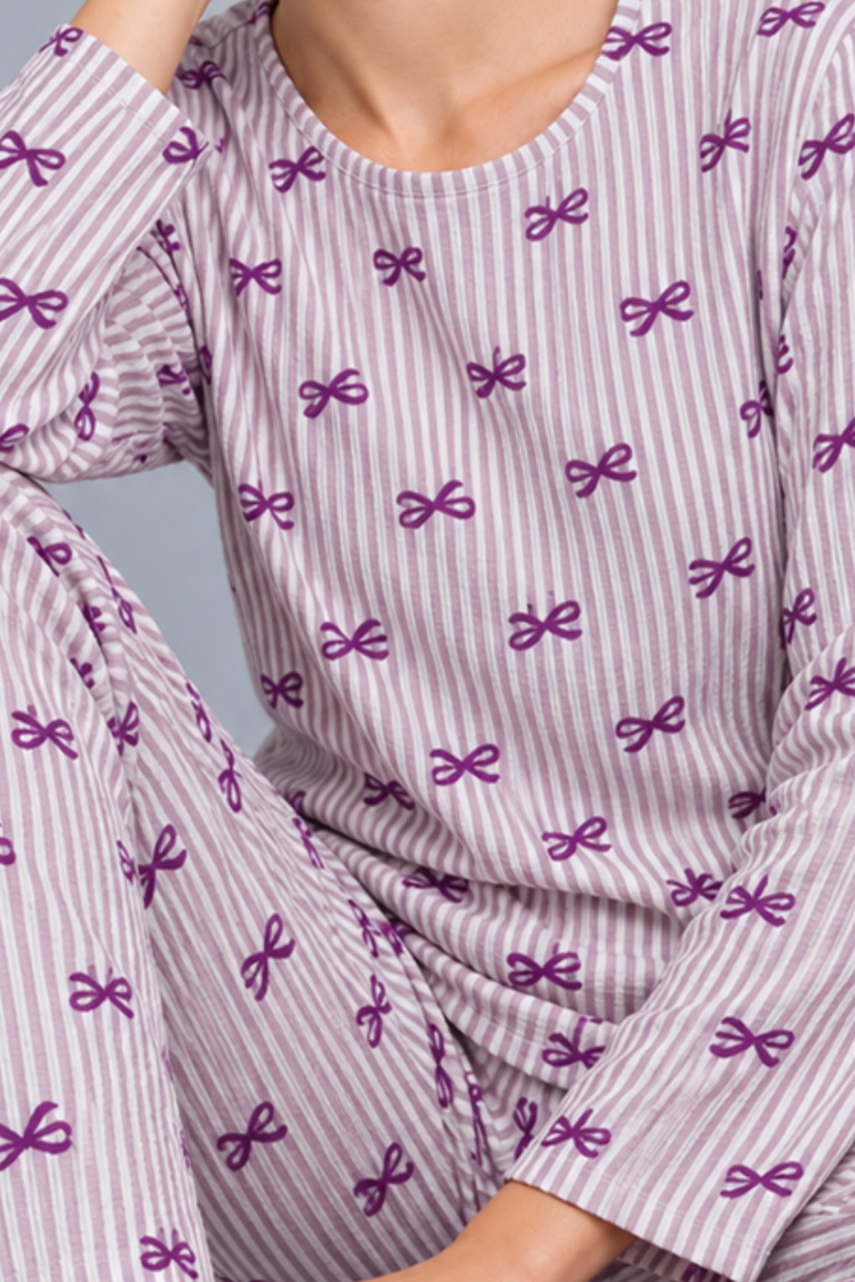 Kadın Çizgili Rahat Desenli İkili Mor Pijama Takımı 4809