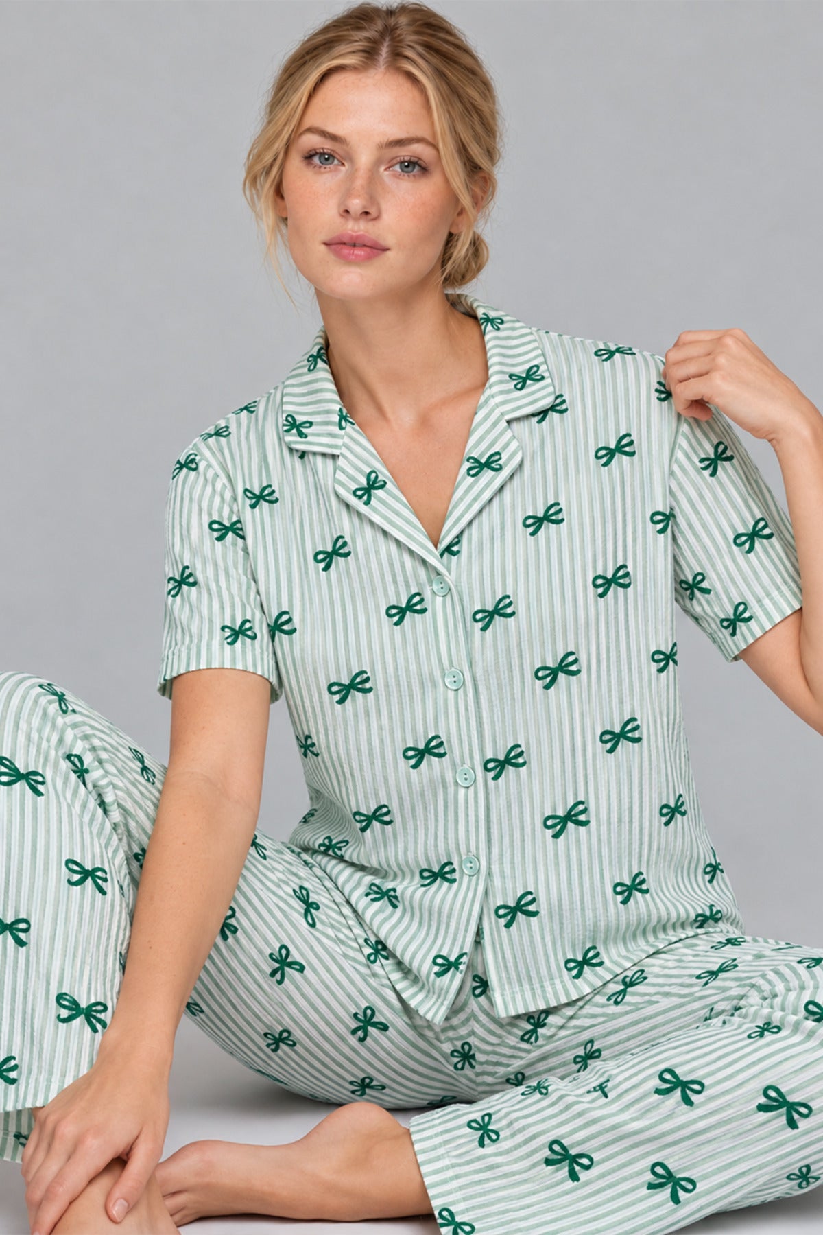 Kadın Desenli Yeşil Rahat Pijama Takımı 4800