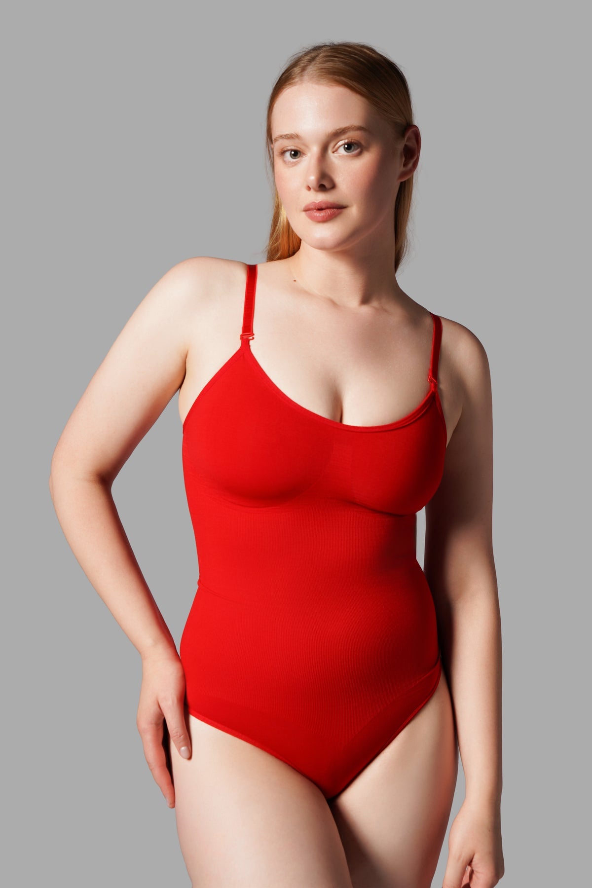 Kadın Seamless String Zıbın Toparlayıcı Body 9052 - Kırmızı