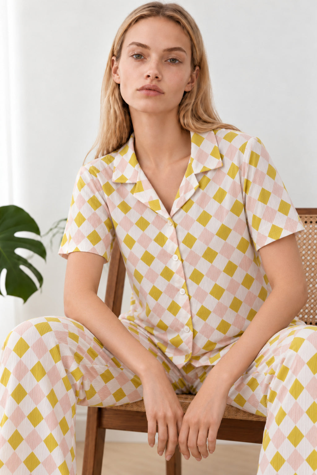 Kadın Desenli Çok Renkli Kısa Kollu Pijama Takımı 4861