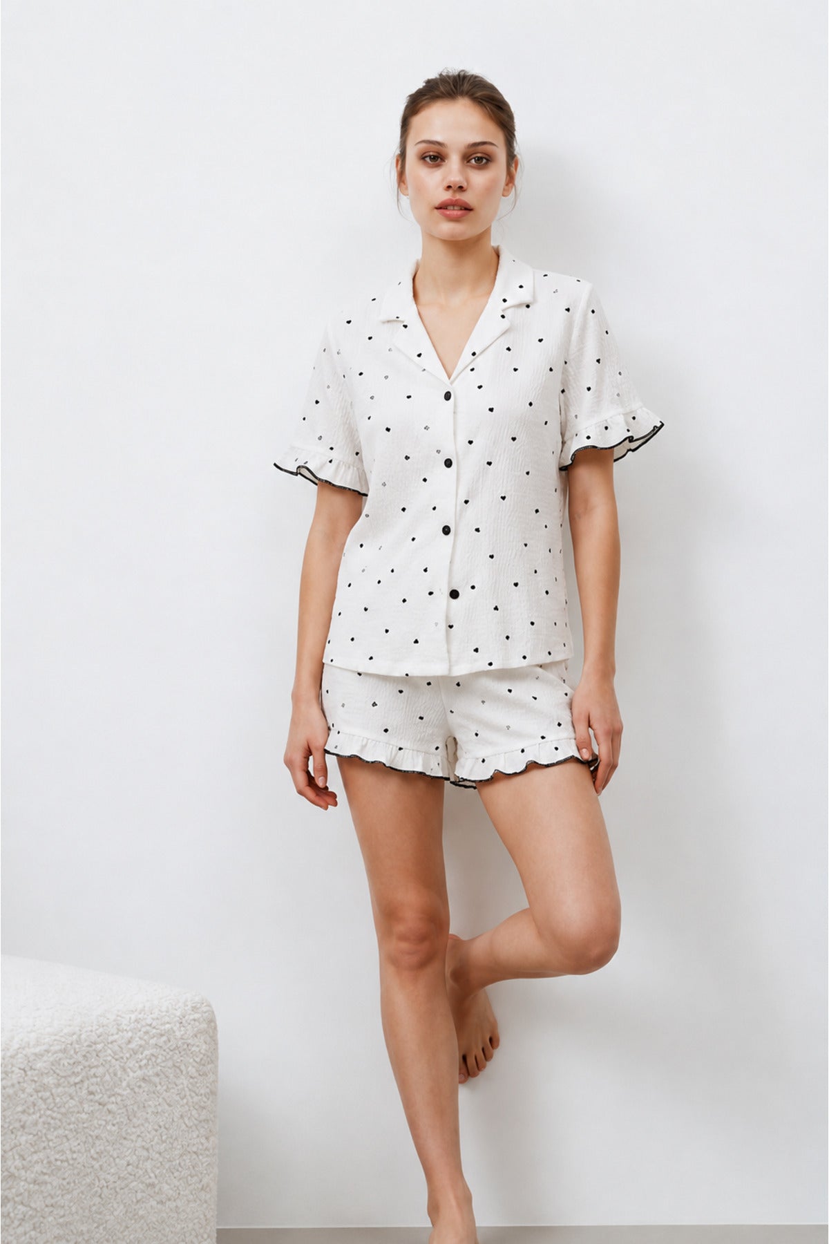 Kadın Premium Fırfırlı Beyaz Pijama Takımı