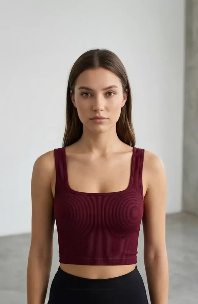 Kadın Bordo Kalın Askılı Crop Top Büstiyer – Modern ve Şık Tasarım